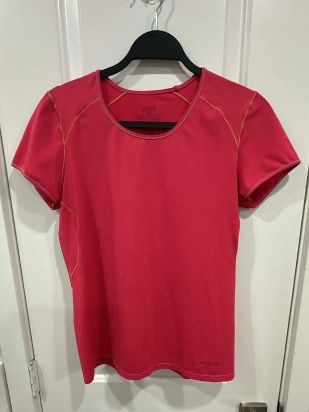 Patagonia Capilene Short Sleeve Athletic Shirt Pink Women's Size L